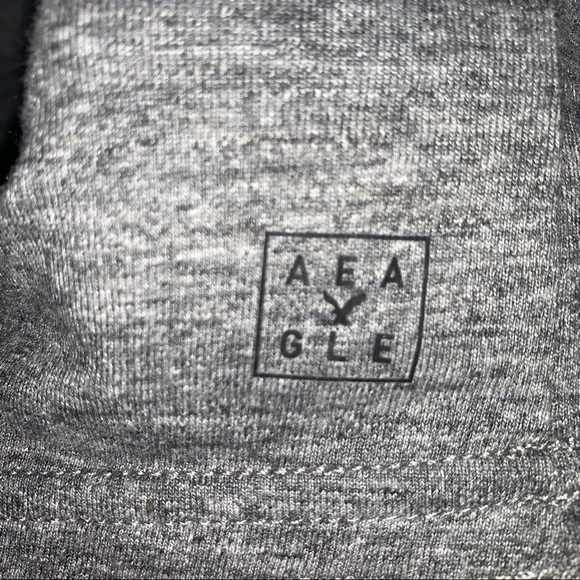BNWOT Men’s American Eagle Gray T Shirt - Picture 4 of 7